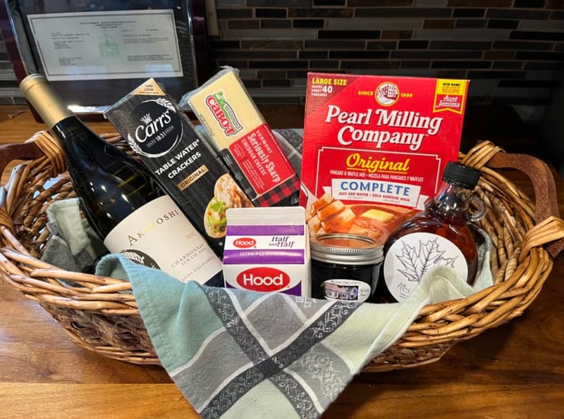 Vacation rental welcome basket