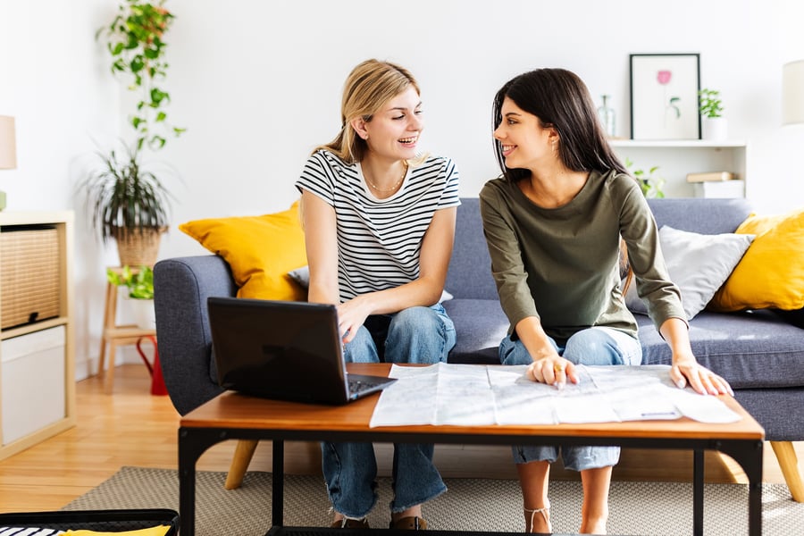 digital and printed airbnb welcome book