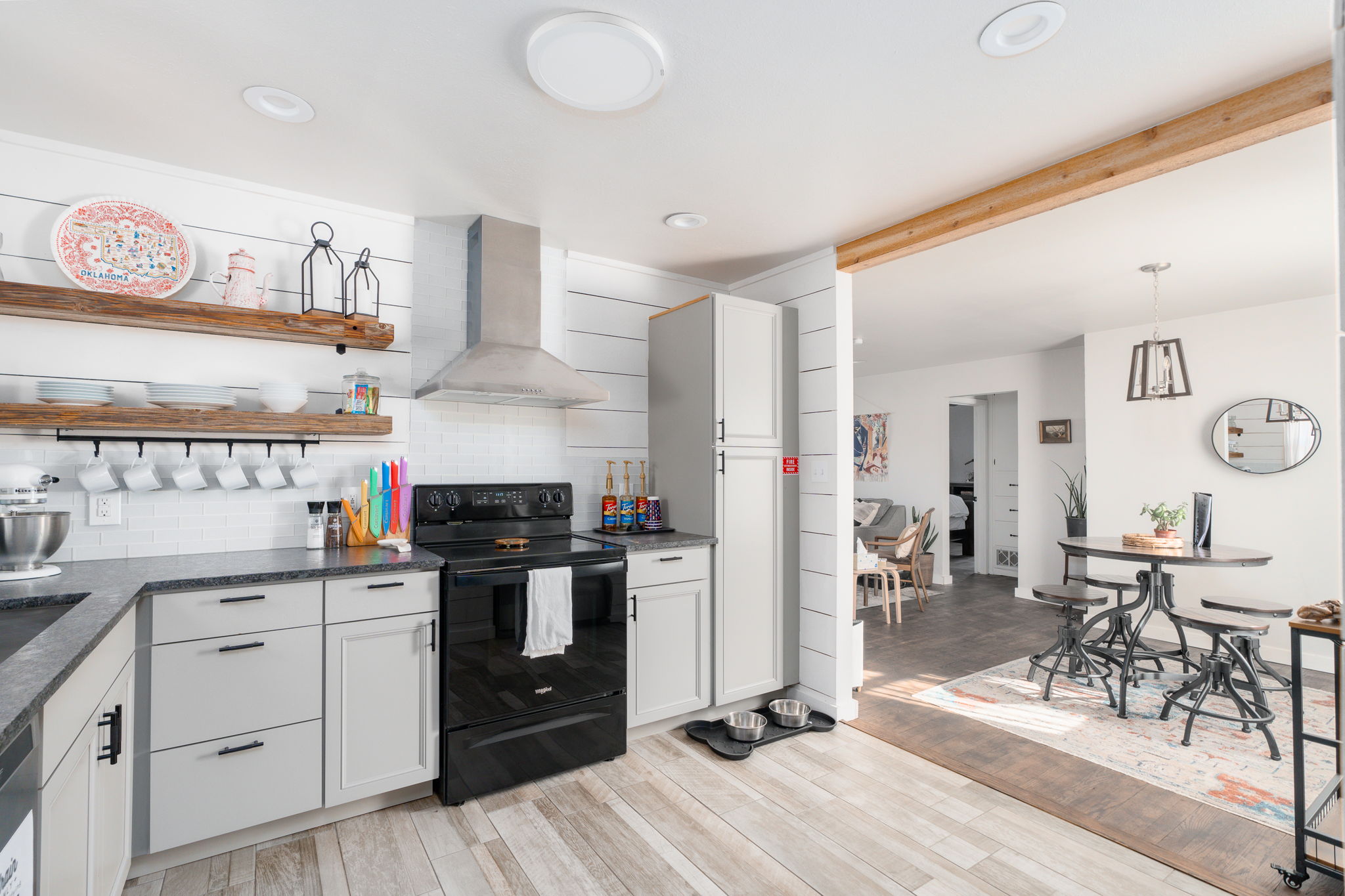 11275271-42e3-428e-a633-b382b4551da0