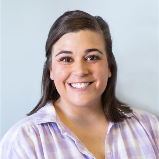 Kelsey Adams Headshot